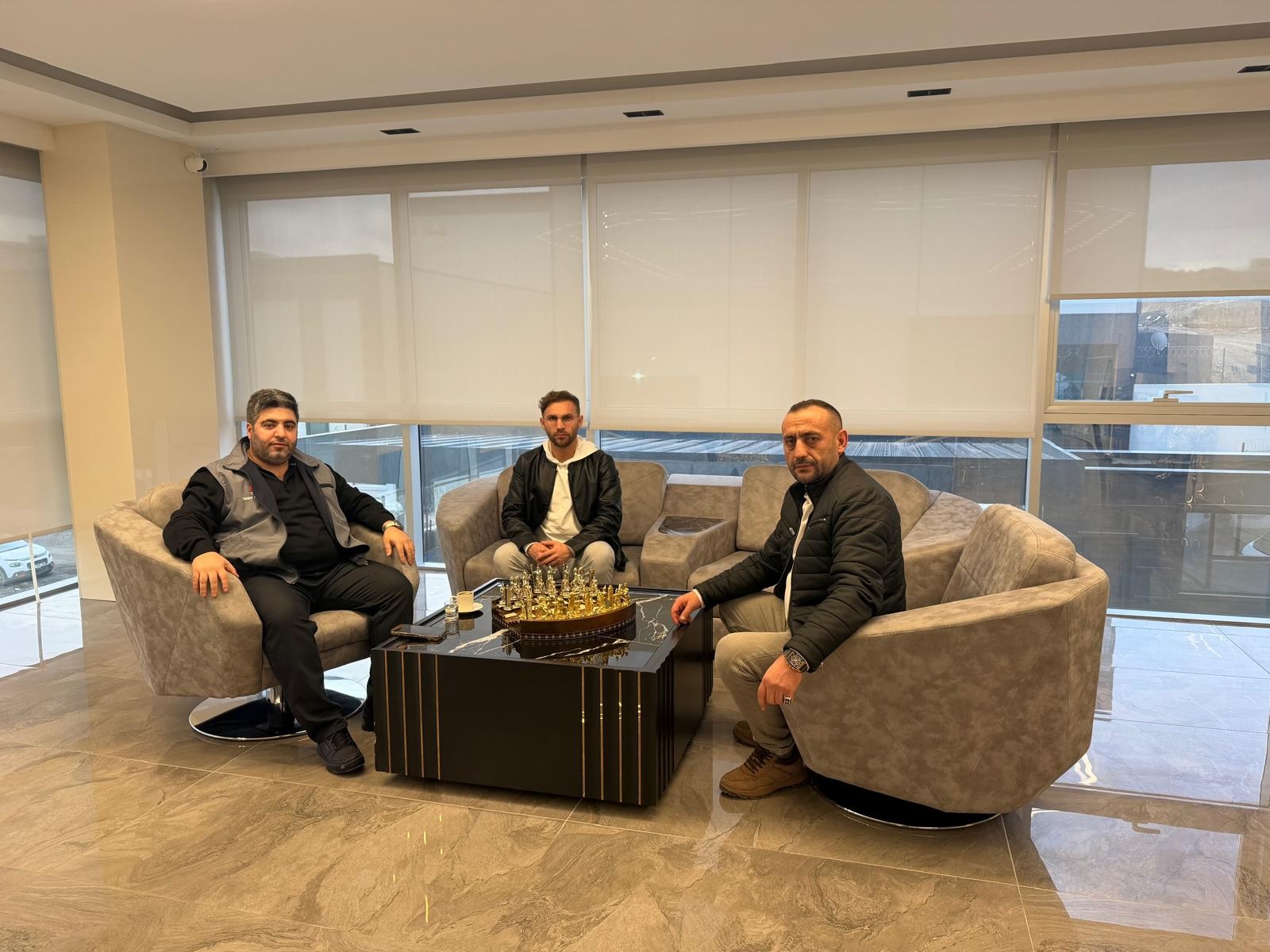 “SAVUNMA SANAYİNDE ÖNCÜ OLACAĞIZ”